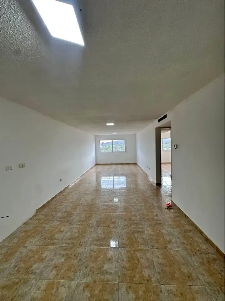 Vendo apto en los cayos playa el ángel — en venta en Porlamar, Isla de Margarita